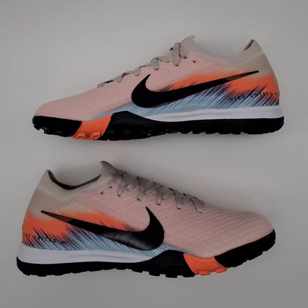 NIKE MERCURIAL TOUT TERRAIN EDITION UNITED PACK